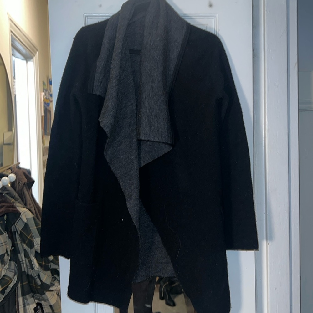 Scoop NYC Size Medium Sweater